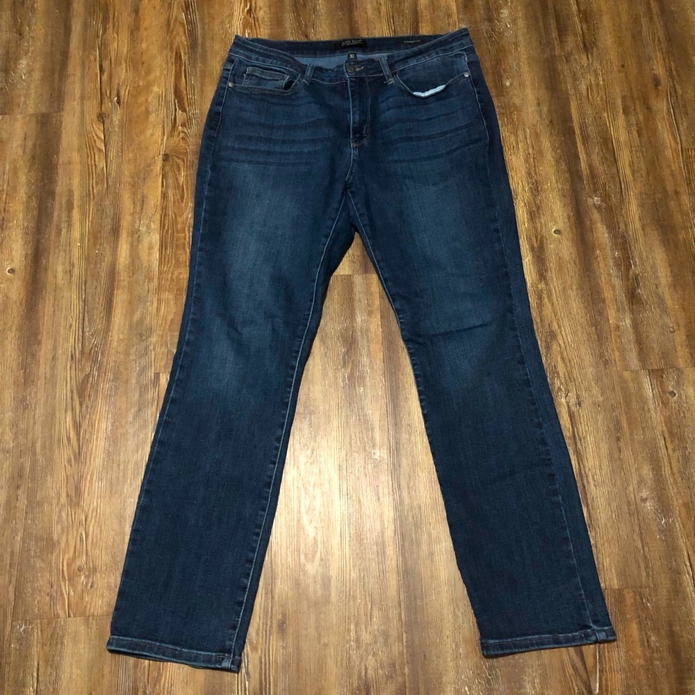 Judy Blue Jeans Women's 32 Straight Fit High Rise Dark Wash Stretch Denim